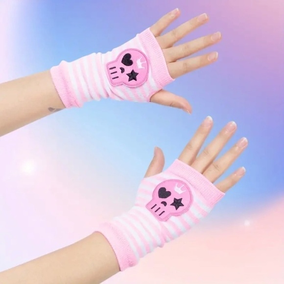 Cute Skull Head Embroidered Short Fashion Y2K Streetwear Striped Gloves - Picture 1 of 2